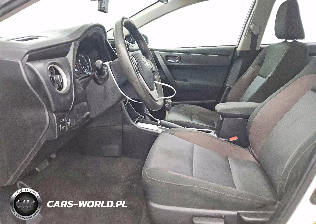 2018 Toyota Corolla Le VIN:2T1BURHE6JC101990 - 7
