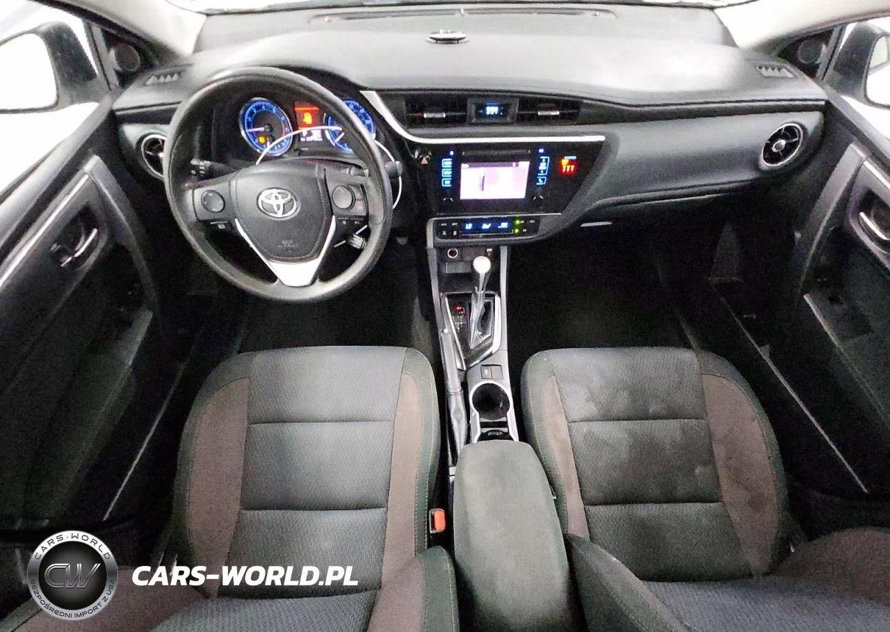 2018 Toyota Corolla Le VIN:2T1BURHE6JC101990 - 8