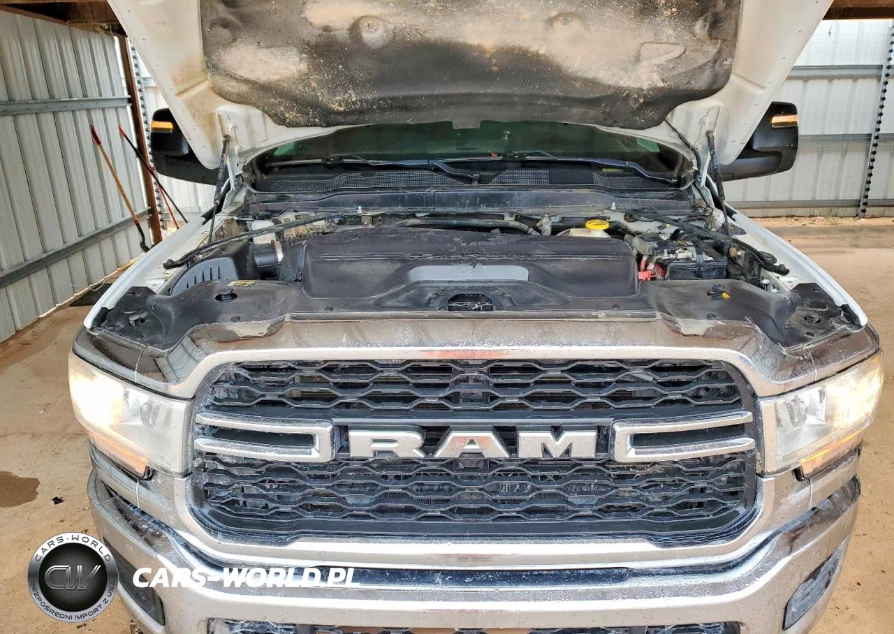 2024 Ram 2500 Tradesman VIN:3C6UR5HJ7RG189036 - 11
