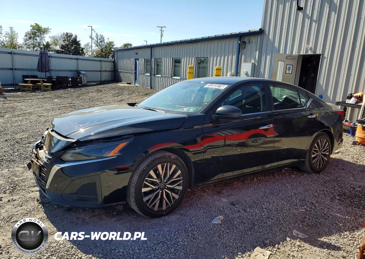 2025 Nissan Altima Sv – zdjęcie 1 z 12