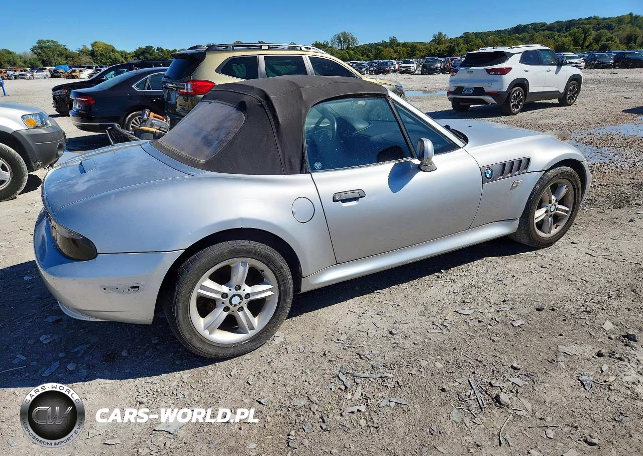 2000 BMW Z3 2.3 VIN:4USCH9344YLF85794 - 3