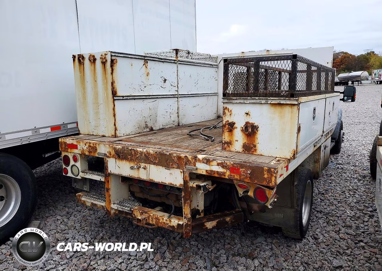 2008 Ford F450 Super Duty VIN:1FDXW46Y08ED28384 - 3