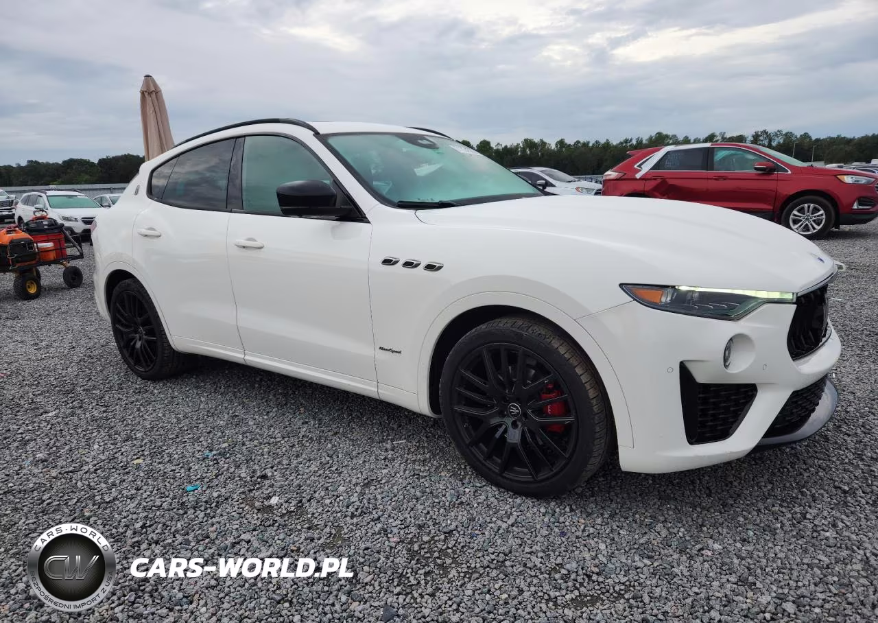 2021 Maserati Levante Sport VIN:ZN661XUS2MX379722 - 4