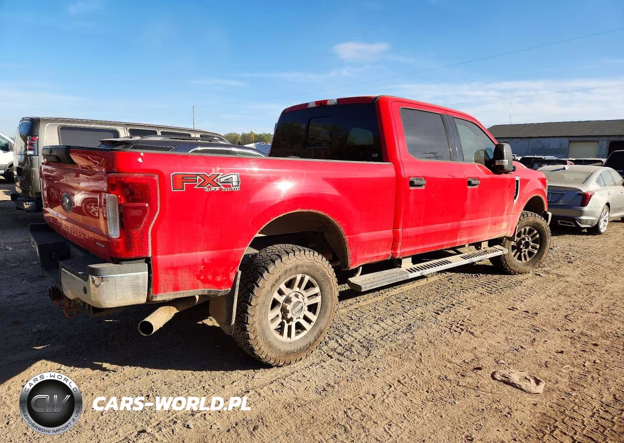 2019 Ford F250 Super Duty VIN:1FT7W2B67KEG56390 - 3