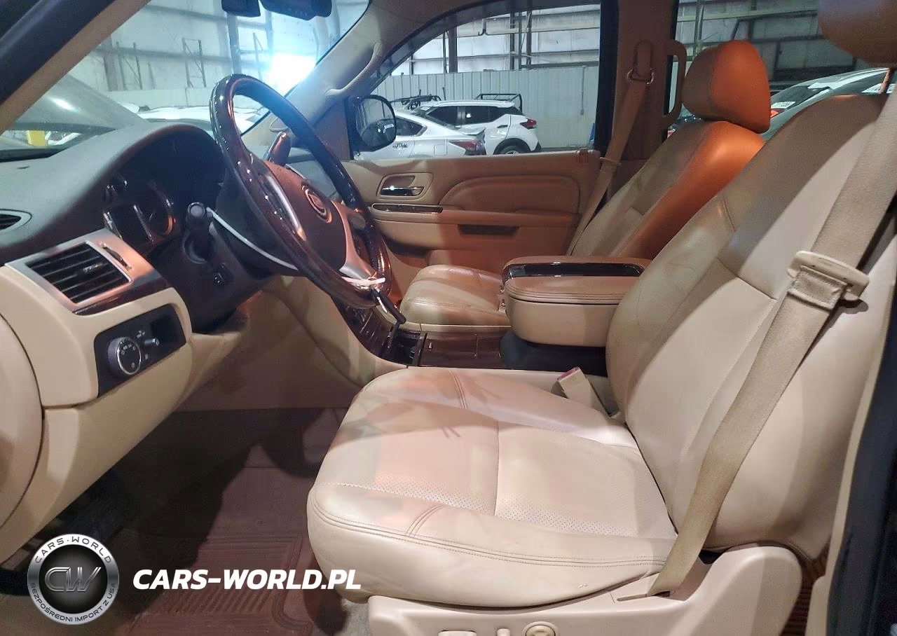 2013 Cadillac Escalade Luxury VIN:1GYS4BEF2DR101736 - 7
