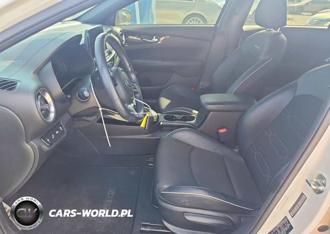 2021 Kia Forte Gt Line VIN:3KPF34AD7ME276134 - 7