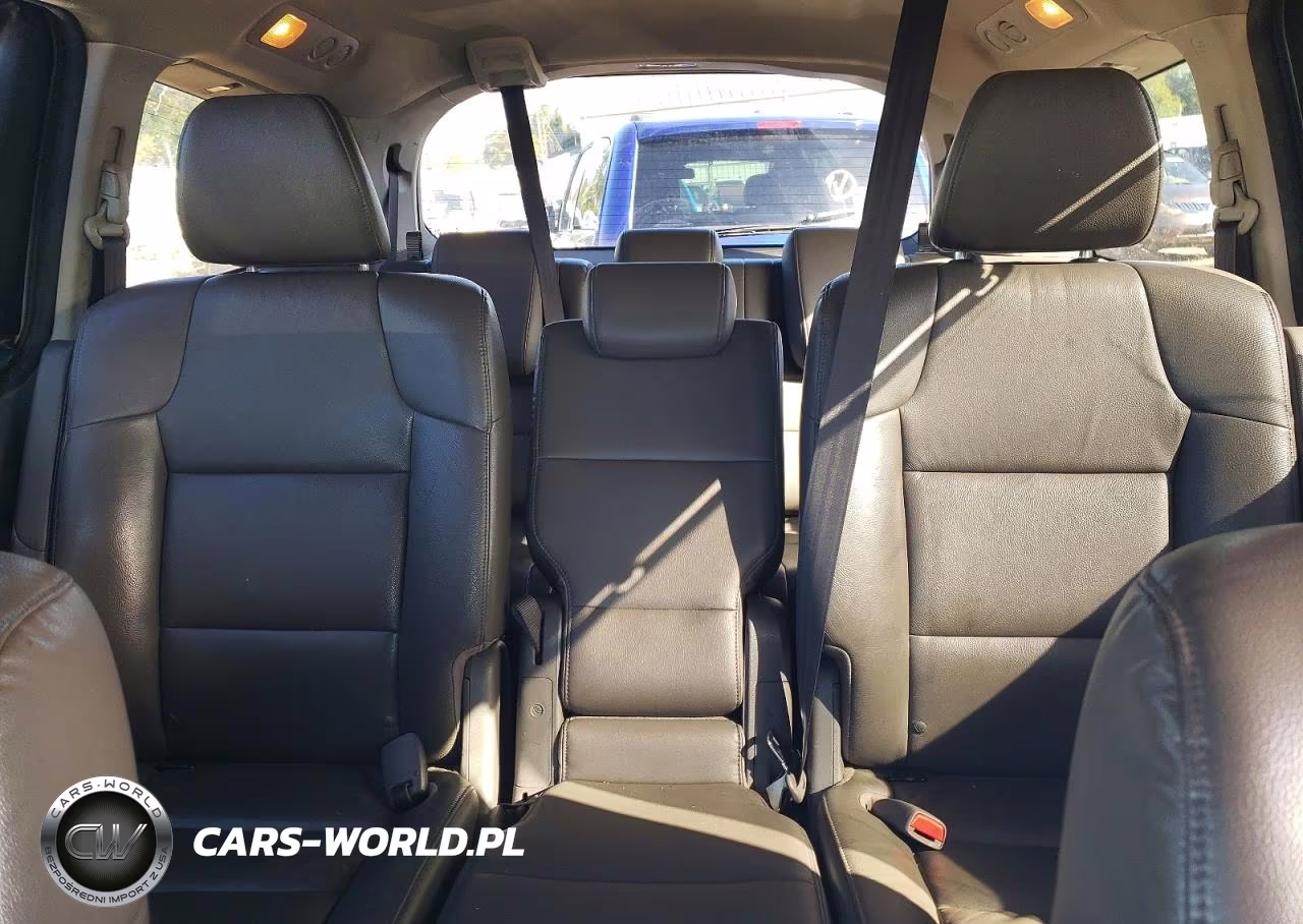 2015 Honda Odyssey VIN:5FNRL5H62FB064507 - 10