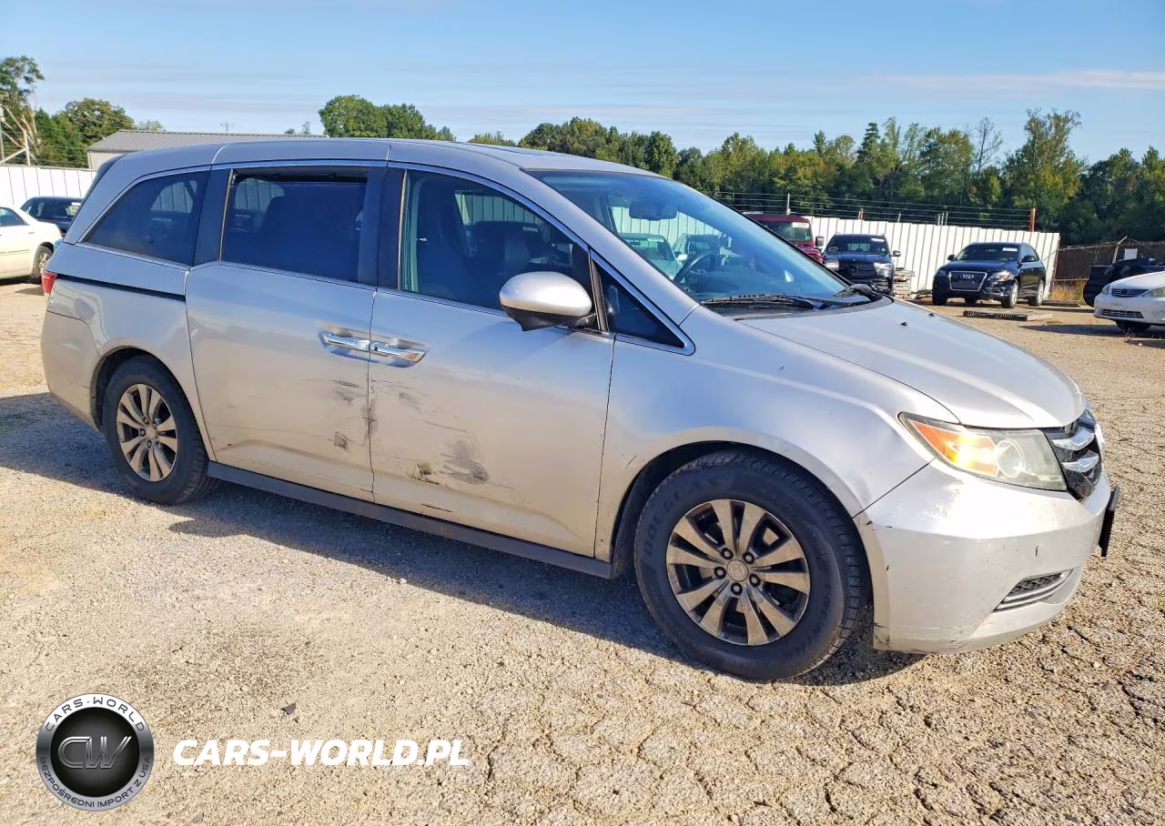 2015 Honda Odyssey VIN:5FNRL5H62FB064507 - 4