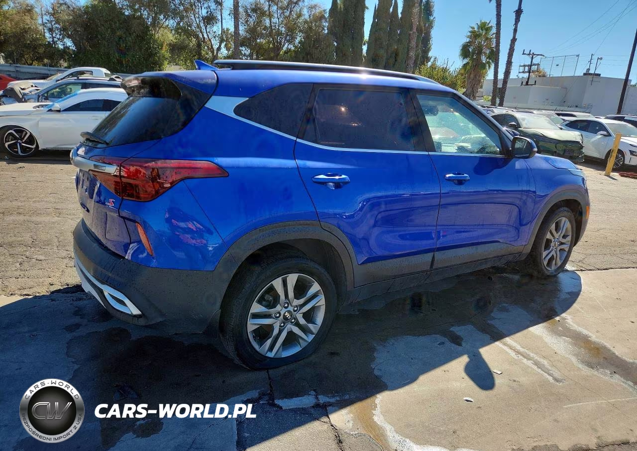 2021 Kia Seltos S VIN:KNDEU2AAXM7127865 - 3
