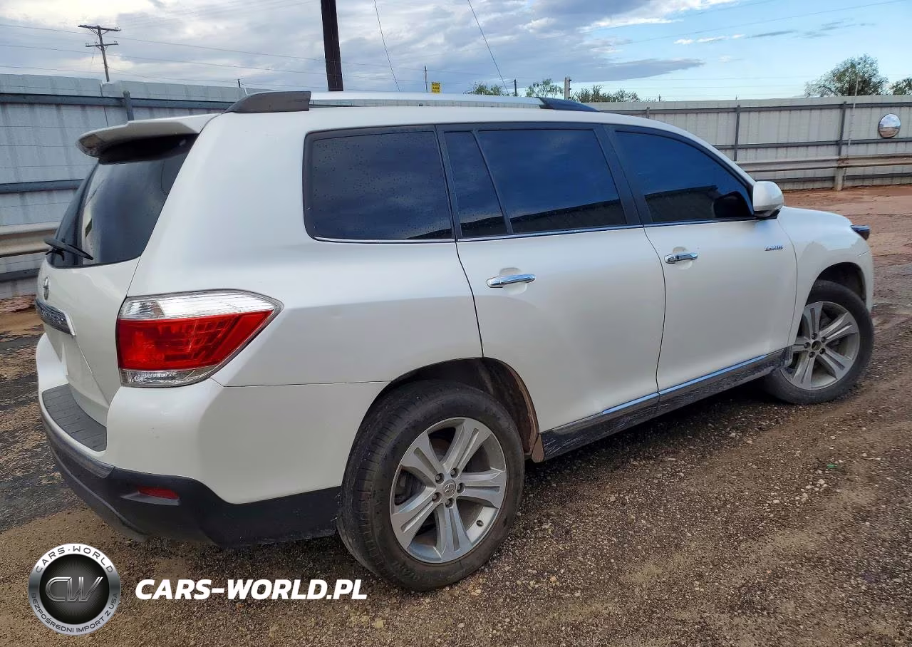2011 Toyota Highlander Limited VIN:5TDYK3EH8BS042820 - 3