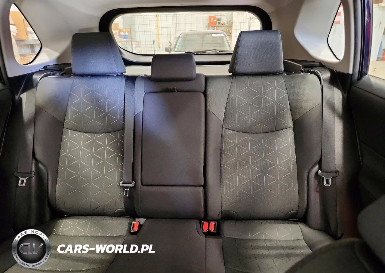 2021 Toyota Rav4 Xle VIN:2T3P1RFV7MW210938 - 10