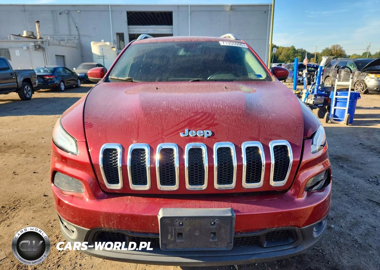 2016 Jeep Cherokee Latitude VIN:1C4PJLCB5GW284047 - 5