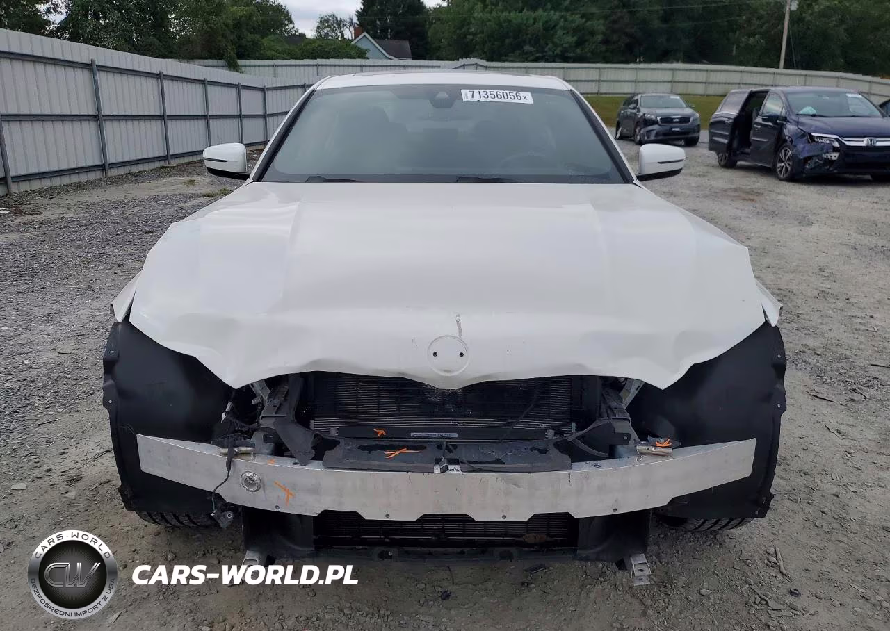 2024 BMW 330Xi VIN:3MW89FF01R8E30994 - 5