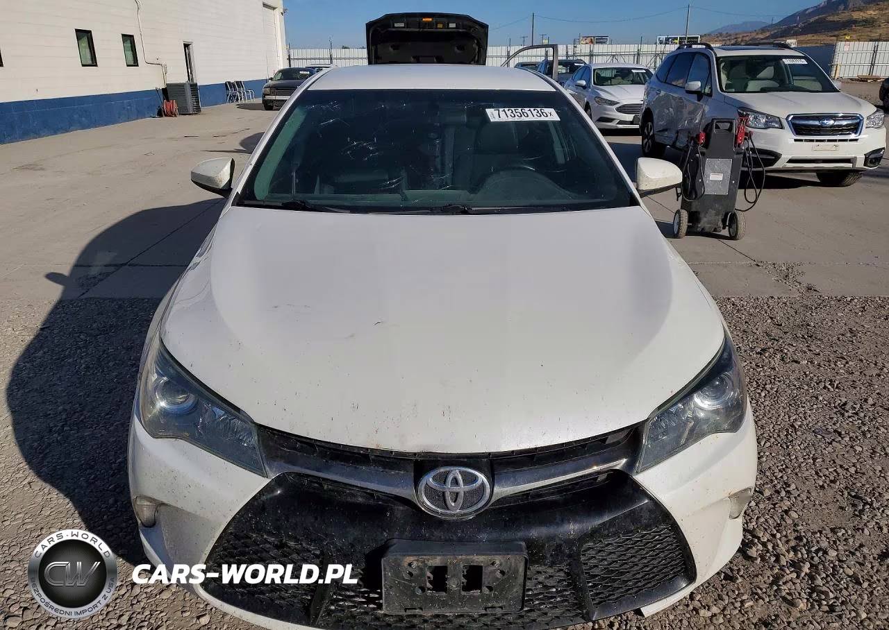 2016 Toyota Camry Se VIN:4T1BF1FK2GU241790 - 5