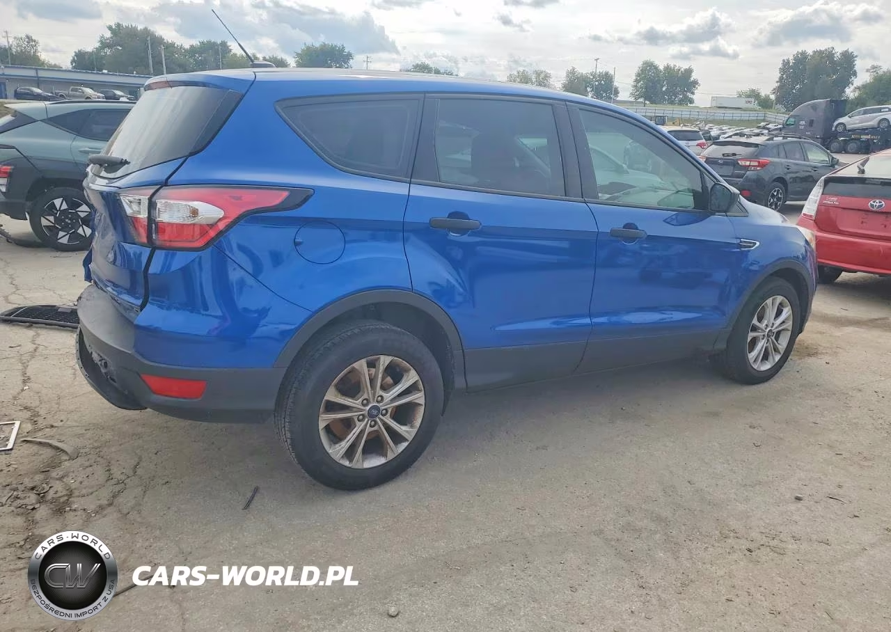 2017 Ford Escape S VIN:1FMCU0F75HUC66121 - 3