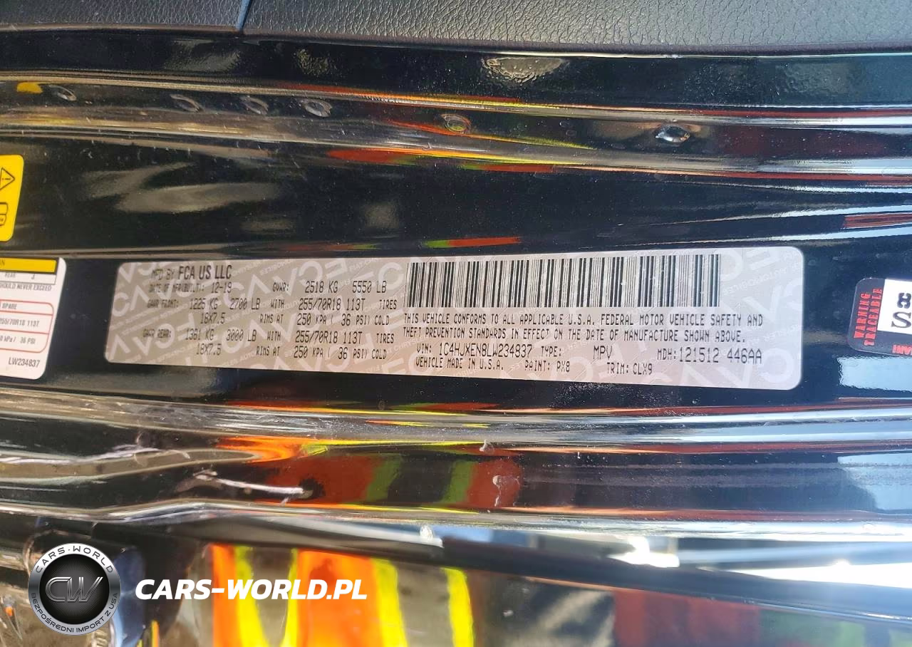 2020 Jeep Wrangler Unlimited Sahara VIN:1C4HJXEN8LW234837 - 13
