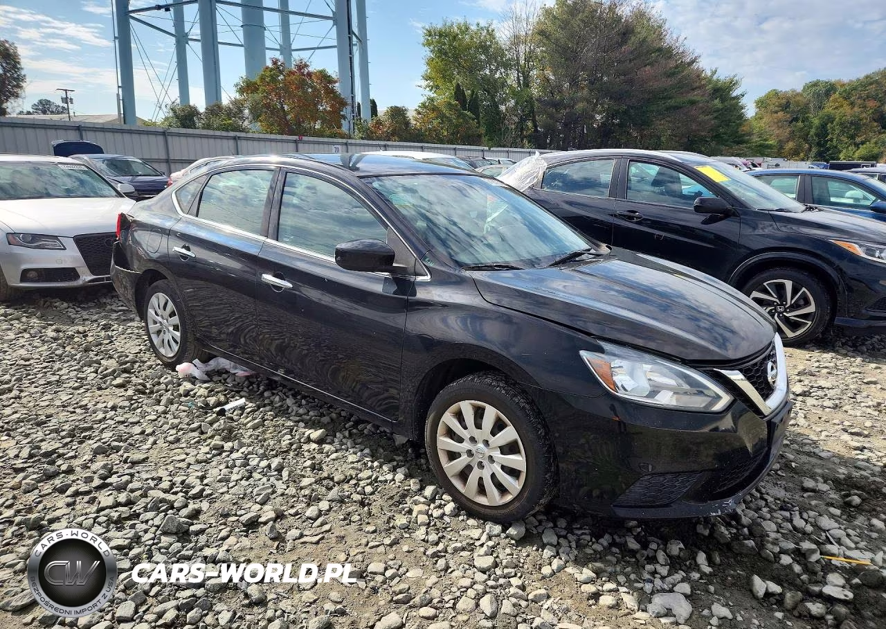 2018 Nissan Sentra S VIN:3N1AB7AP0JY297011 - 4