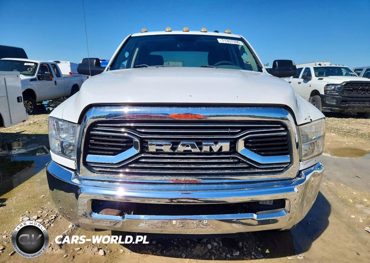 2017 Ram 3500 St VIN:3C63RRGL7HG785851 - 5
