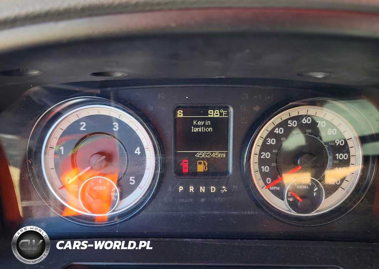 2017 Ram 3500 St VIN:3C63RRGL7HG785851 - 9
