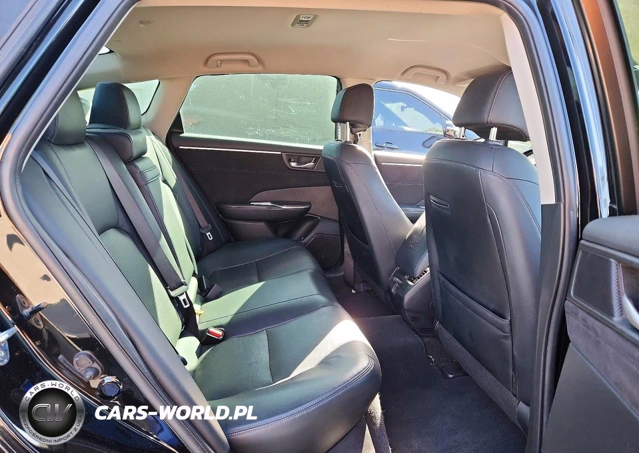 2018 Honda Clarity Touring VIN:JHMZC5F37JC004848 - 10
