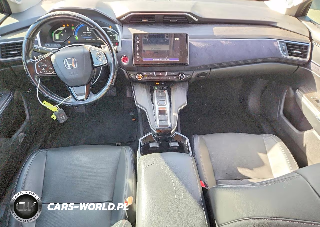 2018 Honda Clarity Touring VIN:JHMZC5F37JC004848 - 8