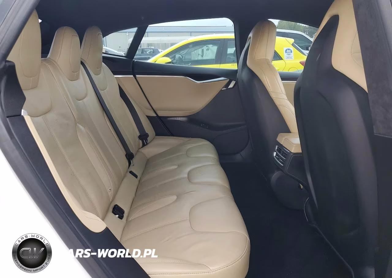 2015 Tesla Model S VIN:5YJSA1E42FF118651 - 10