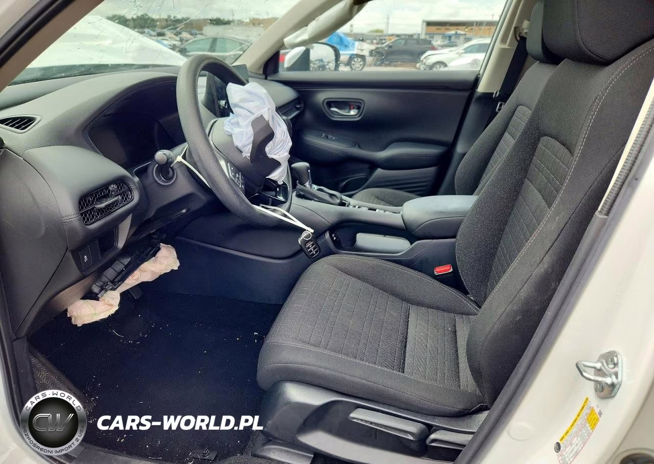 2026 Honda Hr-V Lx VIN:3CZRZ1H34TM705543 - 7