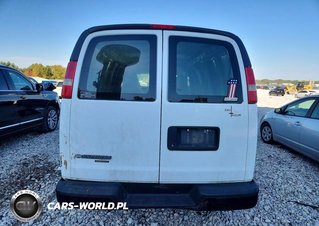 2016 Chevrolet Express 2500 Cargo Van VIN:1GCWGAFF3G1127112 - 6
