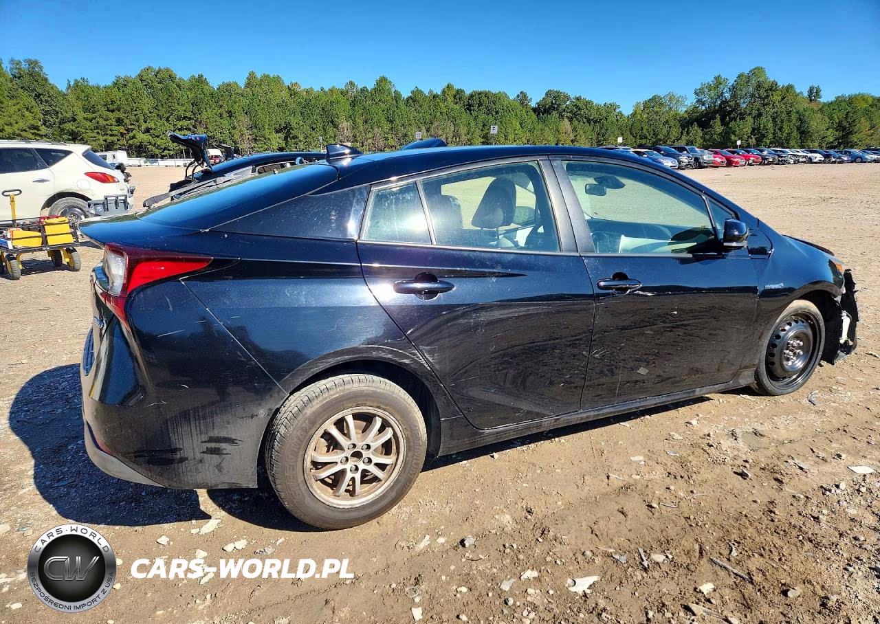 2020 Toyota Prius Le VIN:JTDKARFU7L3109451 - 3