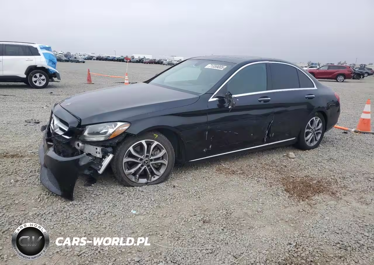 2018 Mercedes-Benz C 300