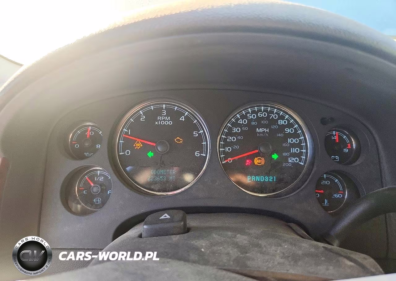 2007 Chevrolet Tahoe K1500 VIN:1GNFK13087R244272 - 9