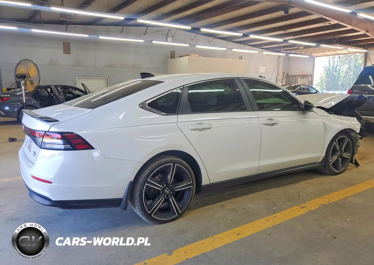 2023 Honda Accord Hybrid Sport VIN:1HGCY2F59PA044783 - 3