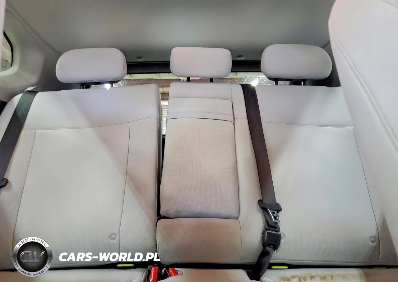 2025 Hyundai Kona Sel VIN:KM8HB3AB6SU248310 - 10