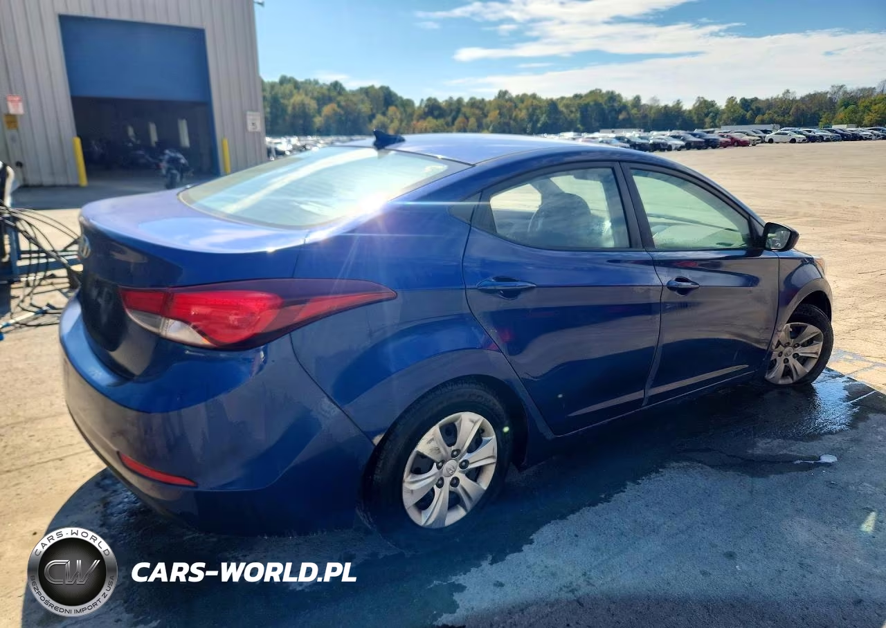 2016 Hyundai Elantra Se VIN:5NPDH4AE8GH719263 - 3