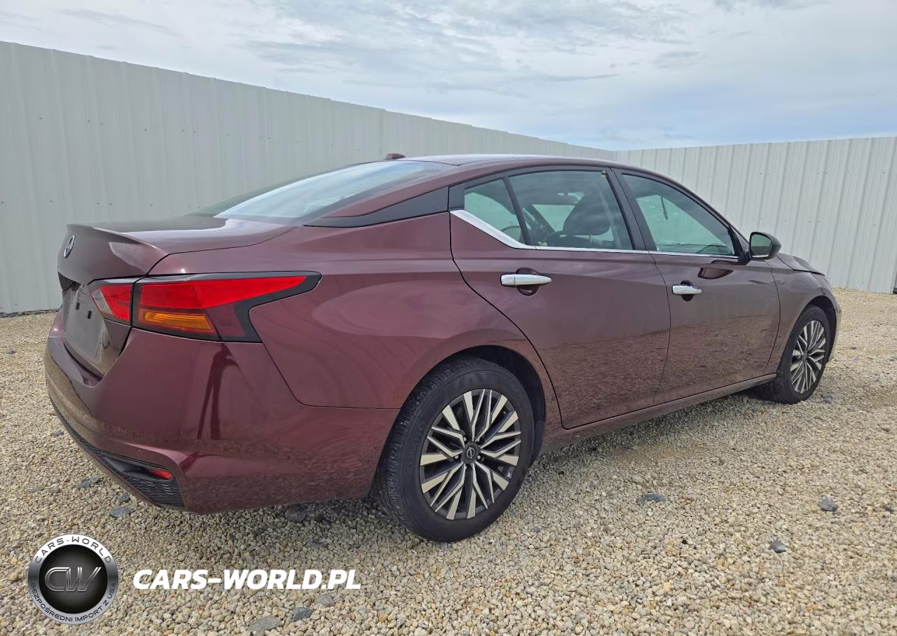 2025 Nissan Altima Sv VIN:1N4BL4DVXSN341849 - 3