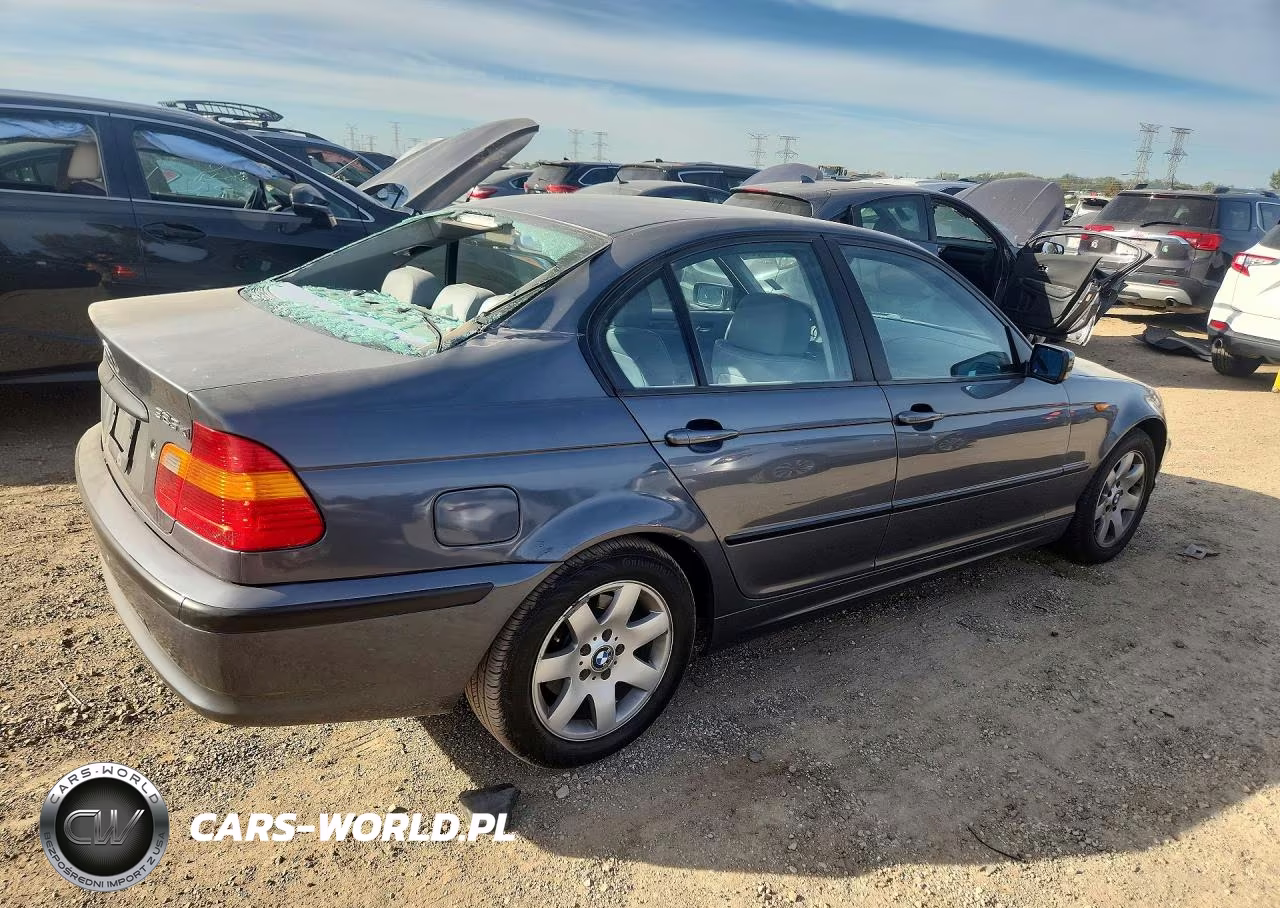 2003 BMW 325 Xi VIN:WBAEU33473PH89608 - 3