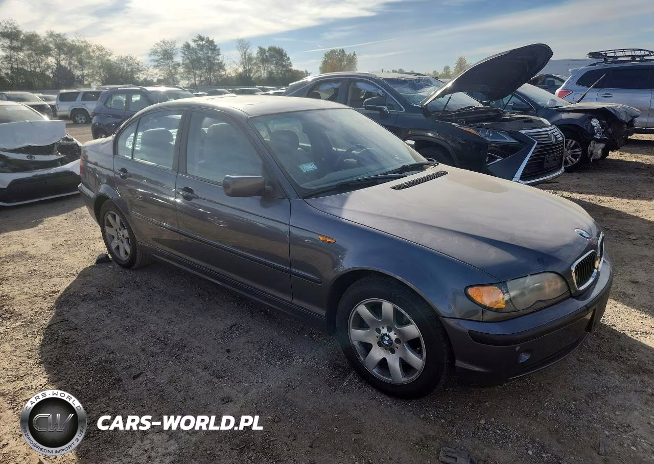 2003 BMW 325 Xi VIN:WBAEU33473PH89608 - 4