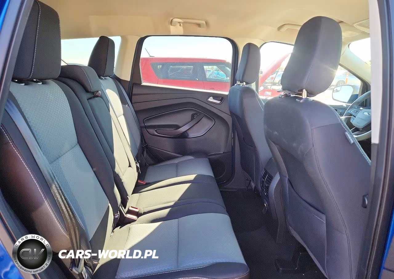 2019 Ford Escape Se VIN:1FMCU9GD5KUC37976 - 10