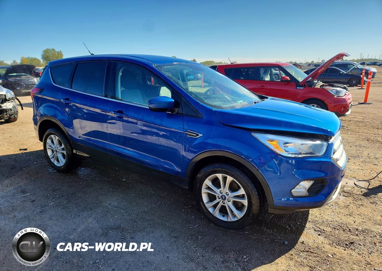 2019 Ford Escape Se VIN:1FMCU9GD5KUC37976 - 4