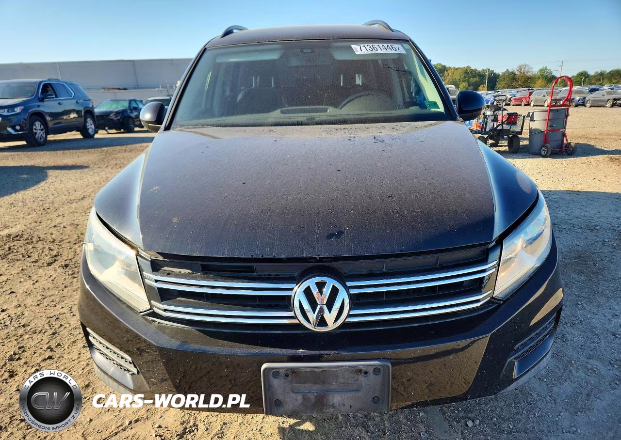 2016 Volkswagen Tiguan S VIN:WVGAV7AX9GW569586 - 5