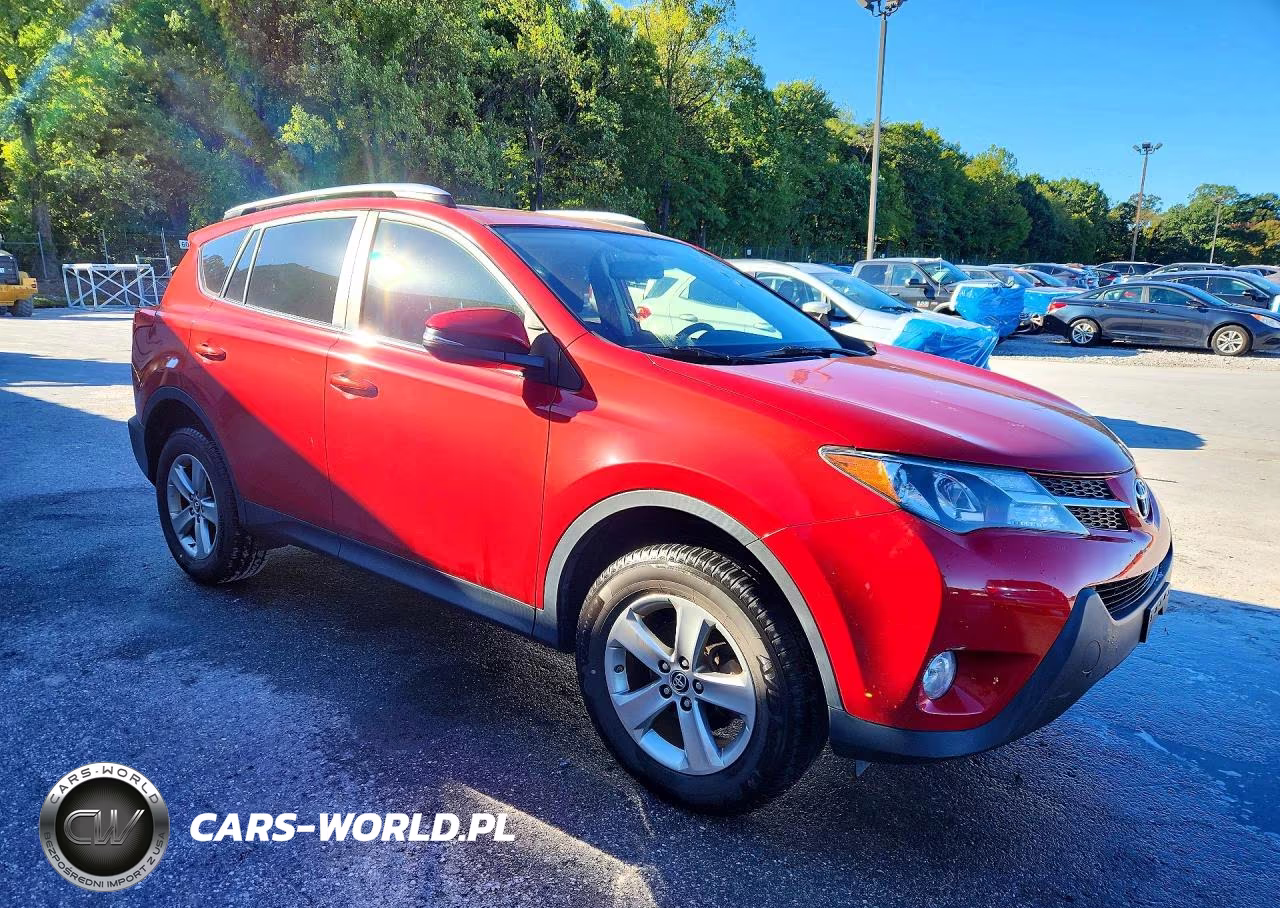 2015 Toyota Rav4 Xle VIN:JTMRFREV3FJ032054 - 4