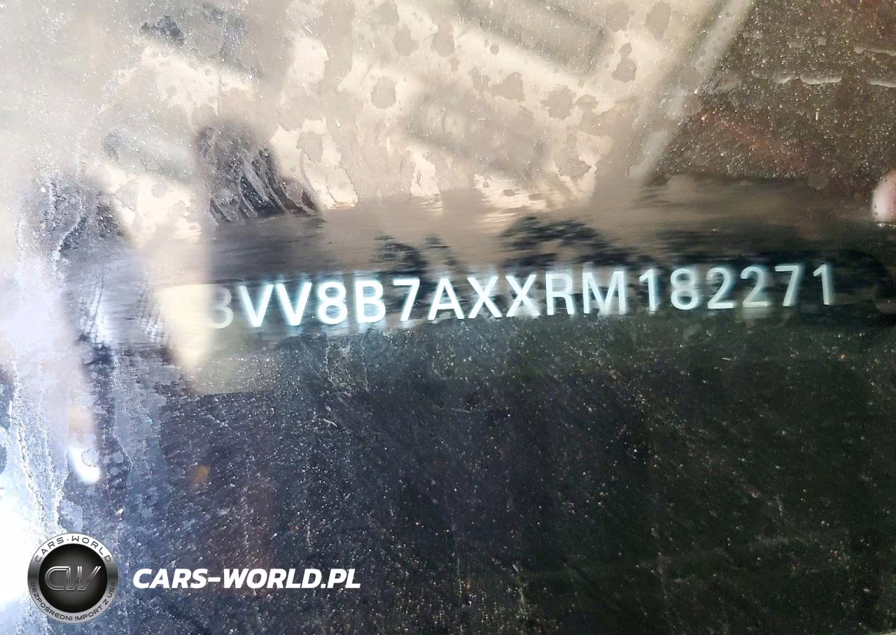 2024 Volkswagen Tiguan Se R-Line Black VIN:3VV8B7AXXRM182271 - 13