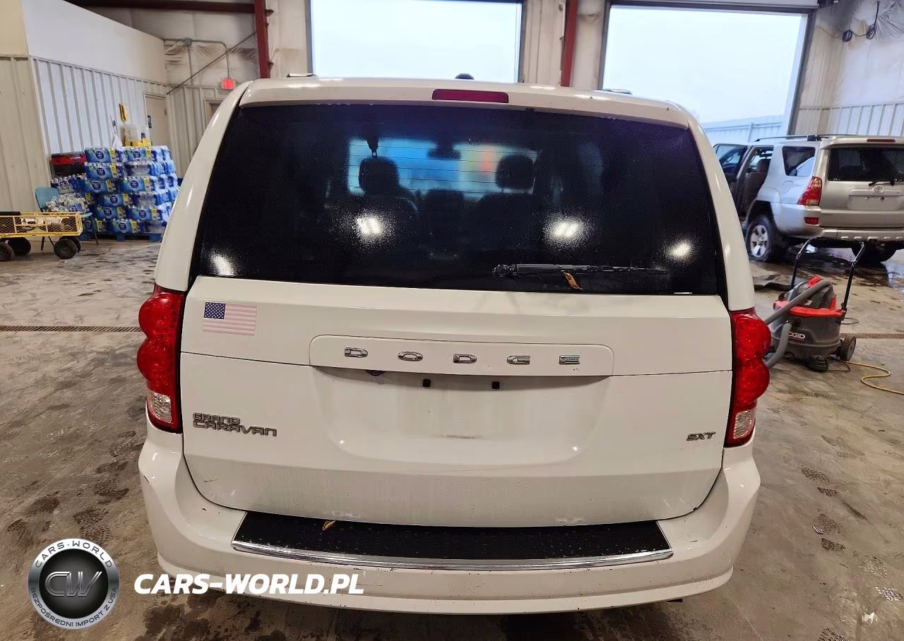 2020 Dodge Grand Caravan Sxt VIN:2C4RDGCG3LR179450 - 6