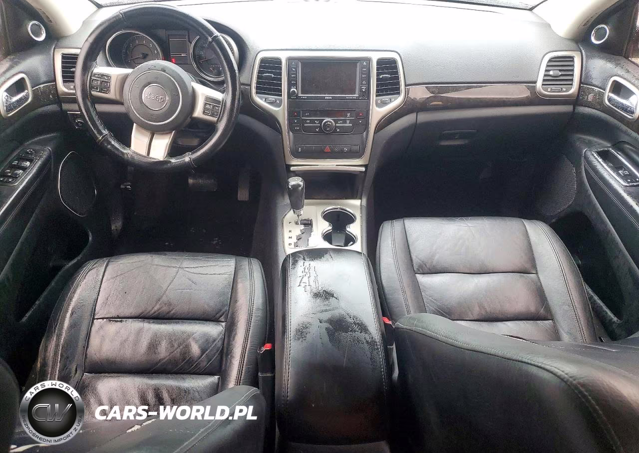 2012 Jeep Grand Cherokee Laredo VIN:1C4RJEAG2CC137067 - 8