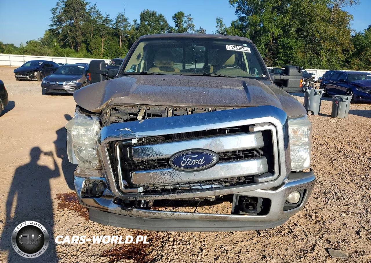 2012 Ford F250 Super Duty VIN:1FT7X2A63CEB37157 - 5