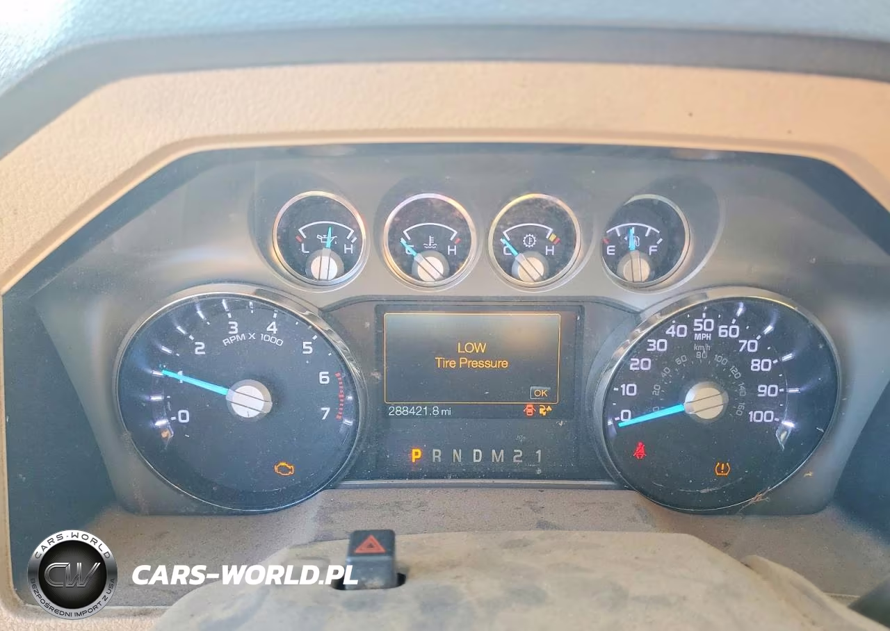 2012 Ford F250 Super Duty VIN:1FT7X2A63CEB37157 - 9