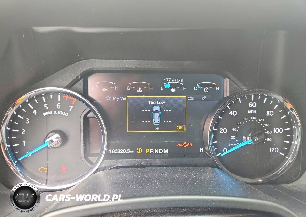 2019 Ford Expedition Max Limited VIN:1FMJK1KT1KEA45929 - 9