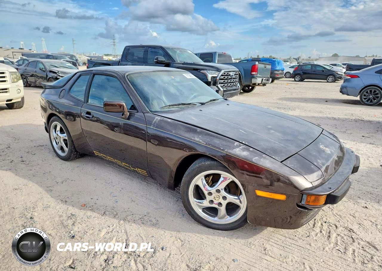 1985 Porsche 944 VIN:WP0AA094XFN452122 - 4