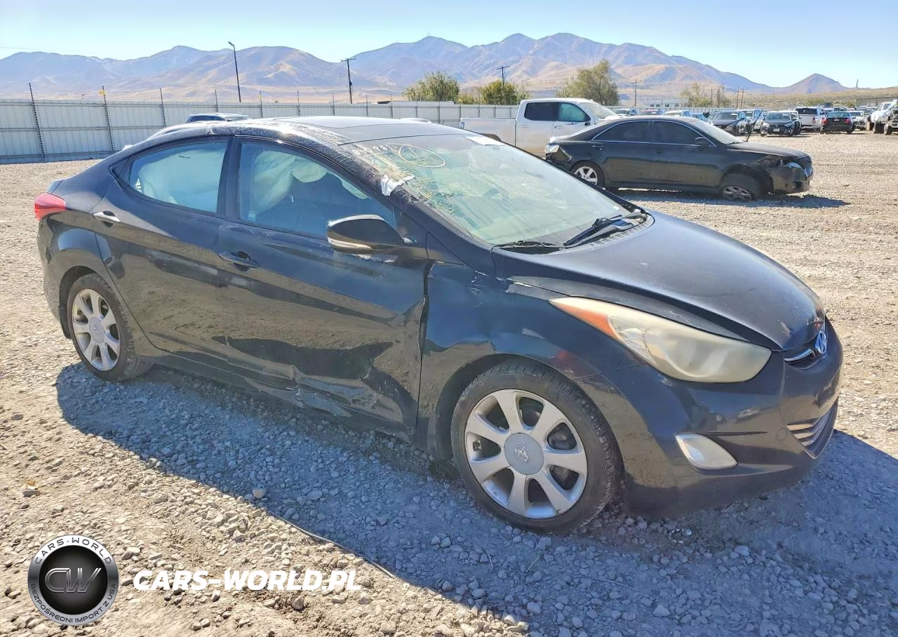 2013 Hyundai Elantra Limited VIN:KMHDH4AE0DU840981 - 4