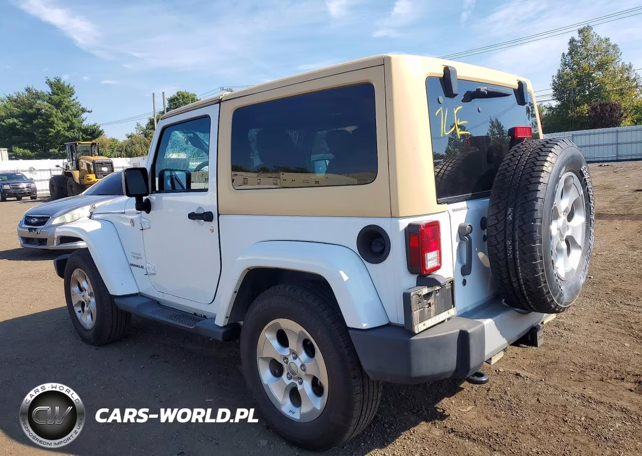 2013 Jeep Wrangler Sahara VIN:1C4AJWBG1DL637935 - 2